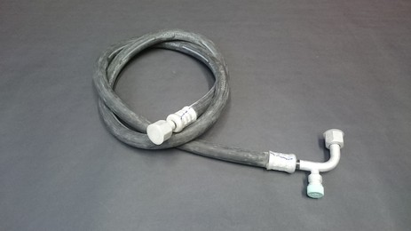 AIR CONDITIONG PIPE (HOSE)