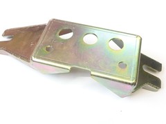 Gearbox mounting bracket