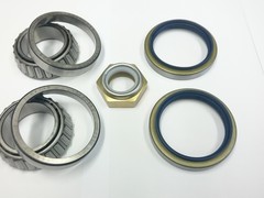 WHEEL BEARING KIT RH REAR