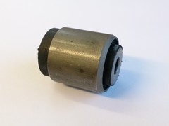 Rear lower wishbone bush