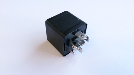 WIPER MOTOR RELAY
