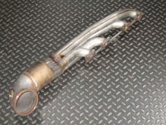 Replacement manifolds