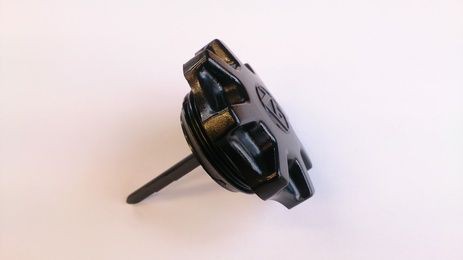 RESERVOIR CAP