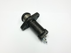 Clutch slave cylinder V8